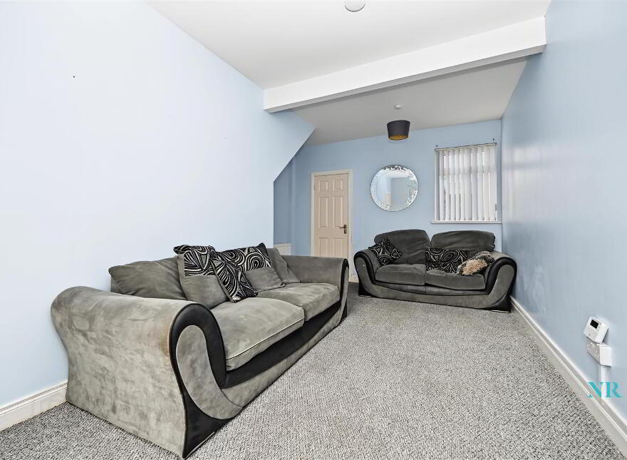 835 Crumlin Road, Belfast, BT14 8AA