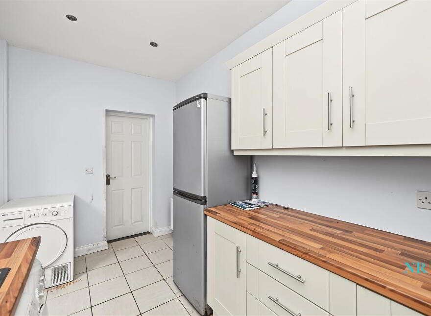 835 Crumlin Road, Belfast, BT14 8AA