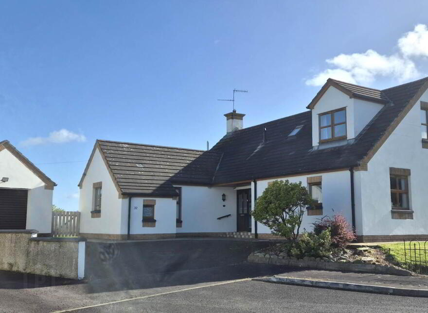 32 Burnside Manor, Killea, Londonderry, BT48 9YX