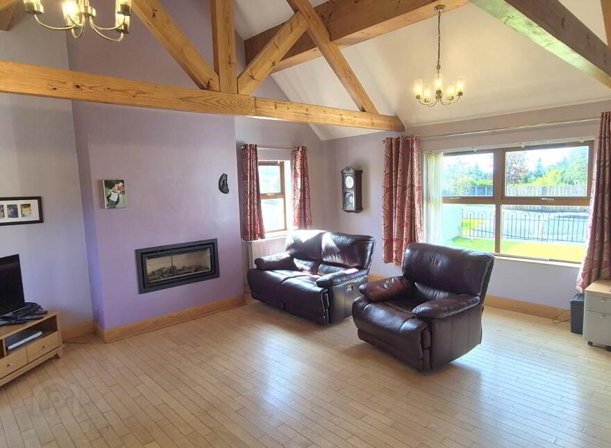 32 Burnside Manor, Killea, Londonderry, BT48 9YX