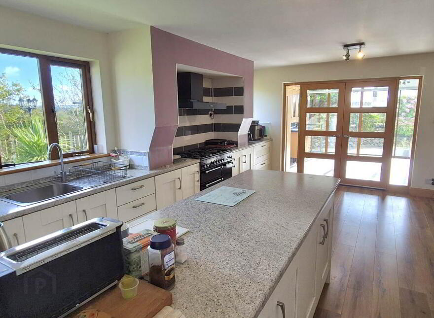 32 Burnside Manor, Killea, Londonderry, BT48 9YX