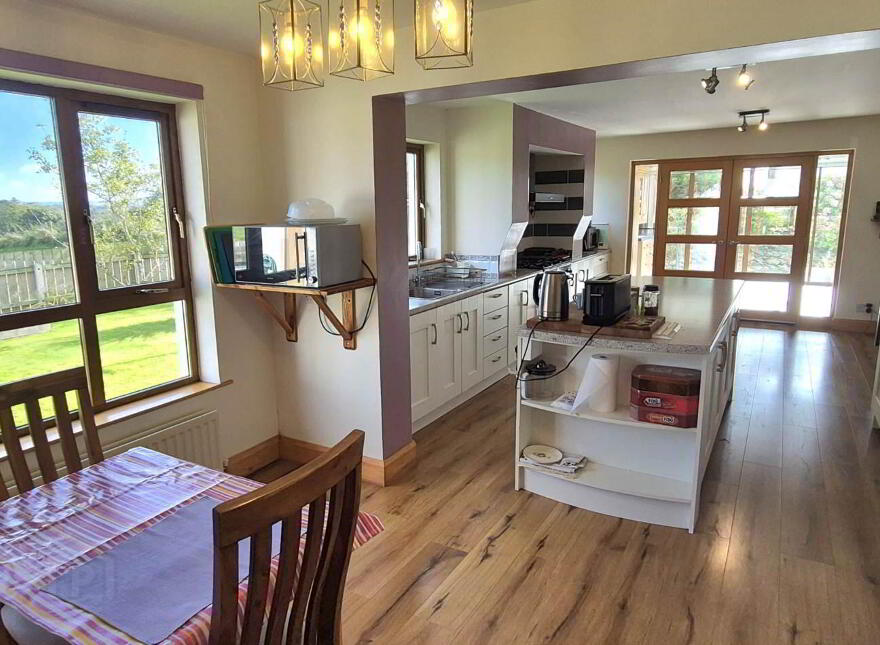 32 Burnside Manor, Killea, Londonderry, BT48 9YX