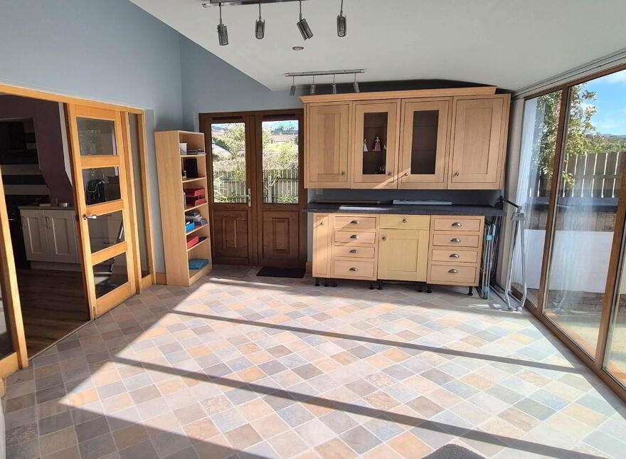 32 Burnside Manor, Killea, Londonderry, BT48 9YX