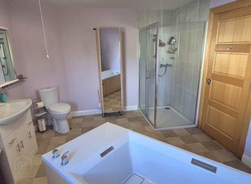 32 Burnside Manor, Killea, Londonderry, BT48 9YX