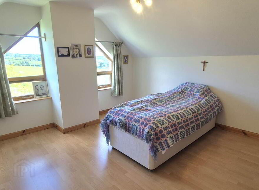 32 Burnside Manor, Killea, Londonderry, BT48 9YX
