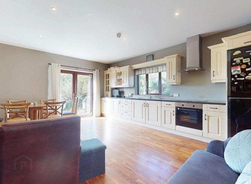 Carha, Rehins, Glenisland, F23PX09