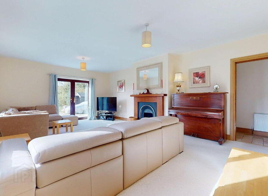 Carha, Rehins, Glenisland, F23PX09