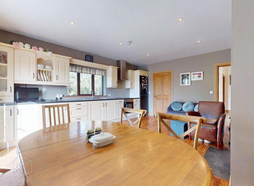 Carha, Rehins, Glenisland, F23PX09