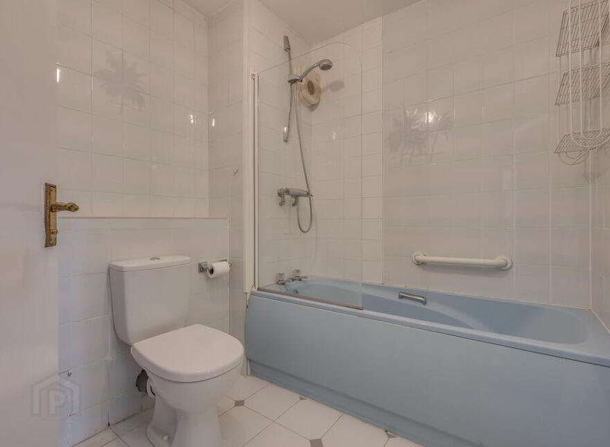 Apt 10, Malone Beeches, Belfast, BT9 6UB