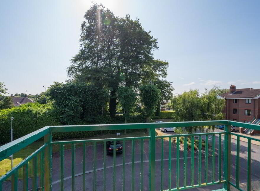 Apt 10, Malone Beeches, Belfast, BT9 6UB
