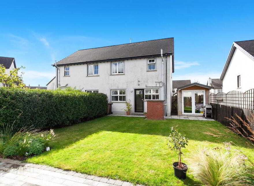 68 Henryville Meadows, Ballyclare, BT39 9FY
