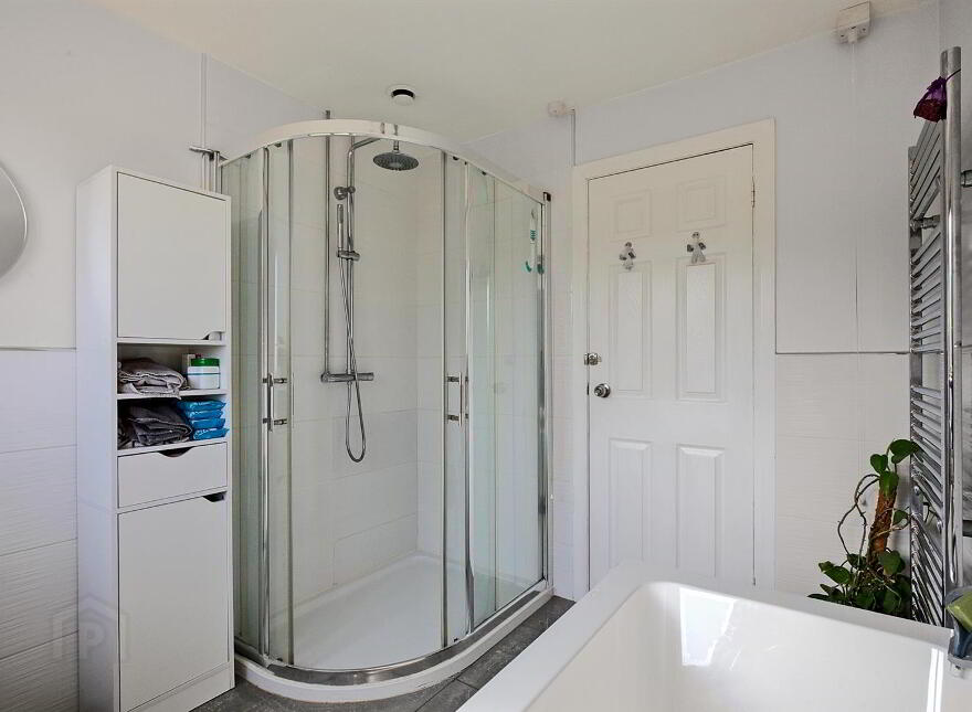 10 Hillside View, Newtownabbey, BT36 6DE