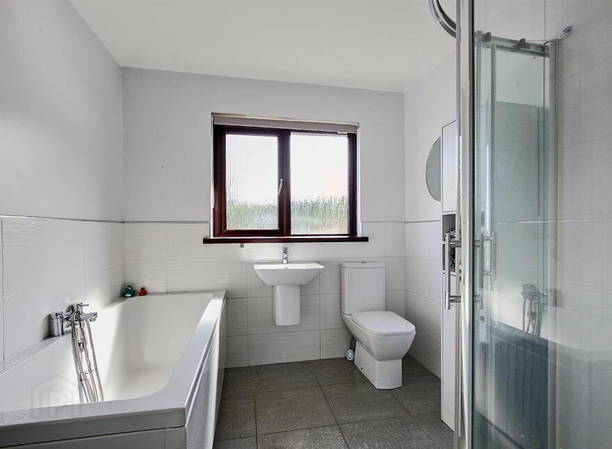 10 Hillside View, Newtownabbey, BT36 6DE