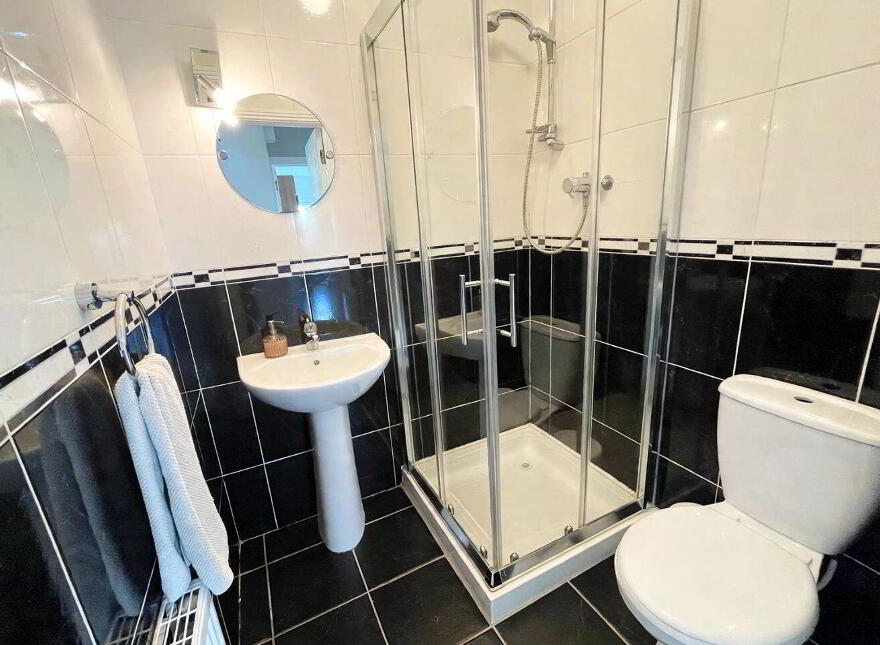 22 The Acres, Dromahair, F91K6K8