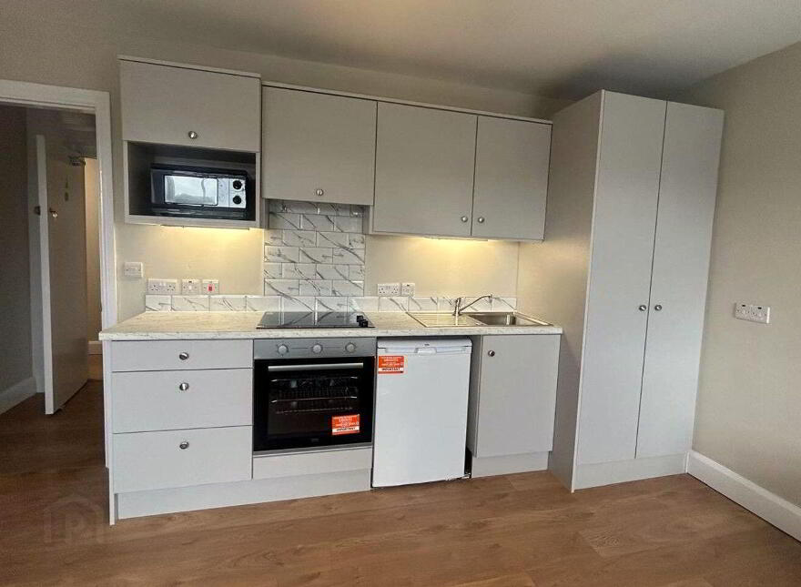 Apt 3, 18 Fair Street, Drogheda, A92V327