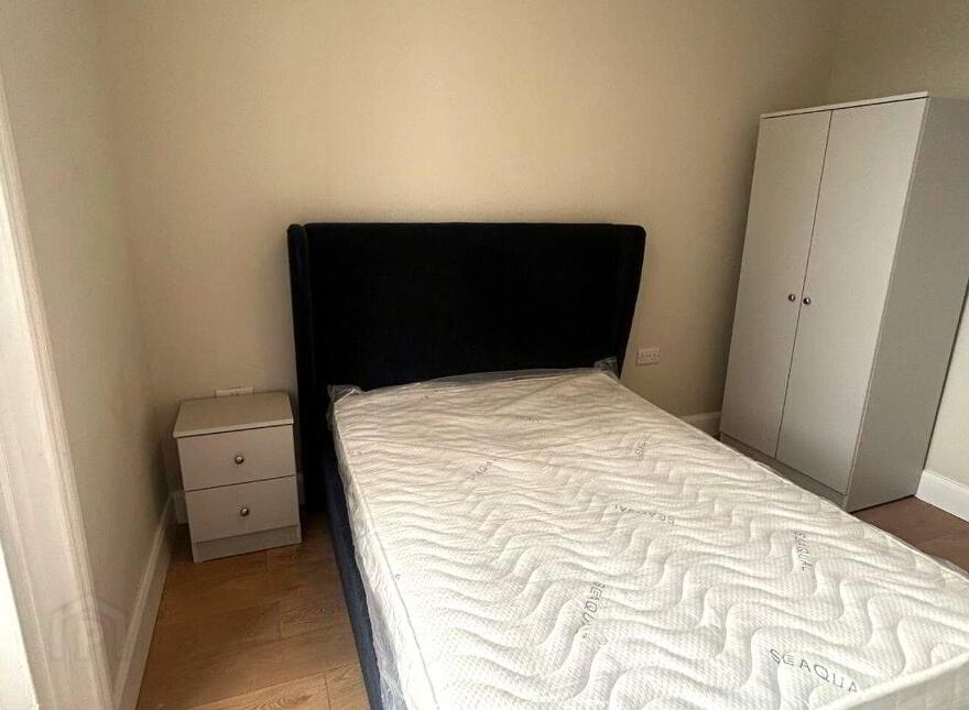 Apt 3, 18 Fair Street, Drogheda, A92V327