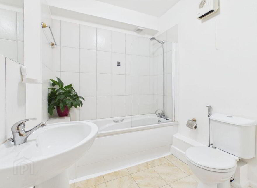 Apartment 7 Maypark Mews, Lower Maypark Lane, Waterford ...Waterford City Centre, X91K240