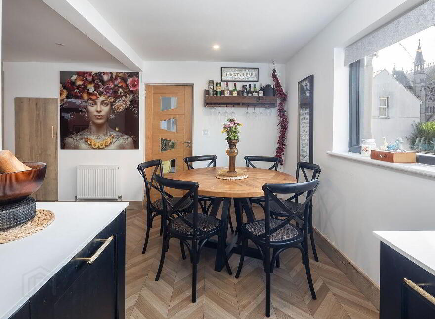 12 Lower Midleton Street, Cobh, P24XR83
