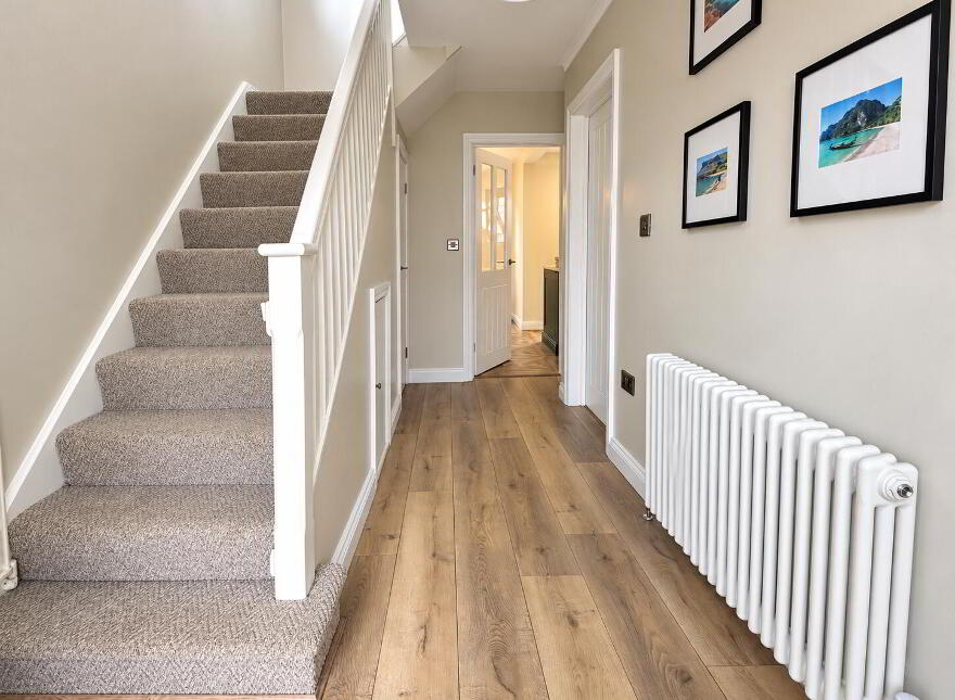 30 Palmer Avenue, Lisburn, BT28 3QB