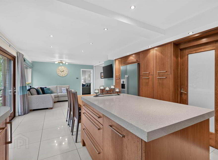 13 Gowan Heights, Dunmurry, Belfast, BT17 9LZ