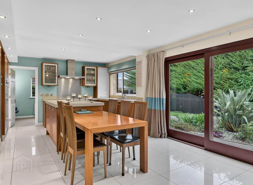 13 Gowan Heights, Dunmurry, Belfast, BT17 9LZ