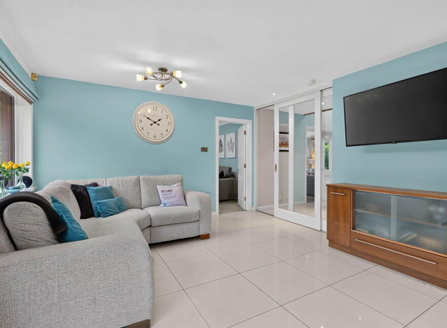 13 Gowan Heights, Dunmurry, Belfast, BT17 9LZ