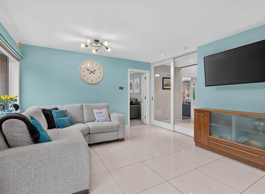 13 Gowan Heights, Dunmurry, Belfast, BT17 9LZ