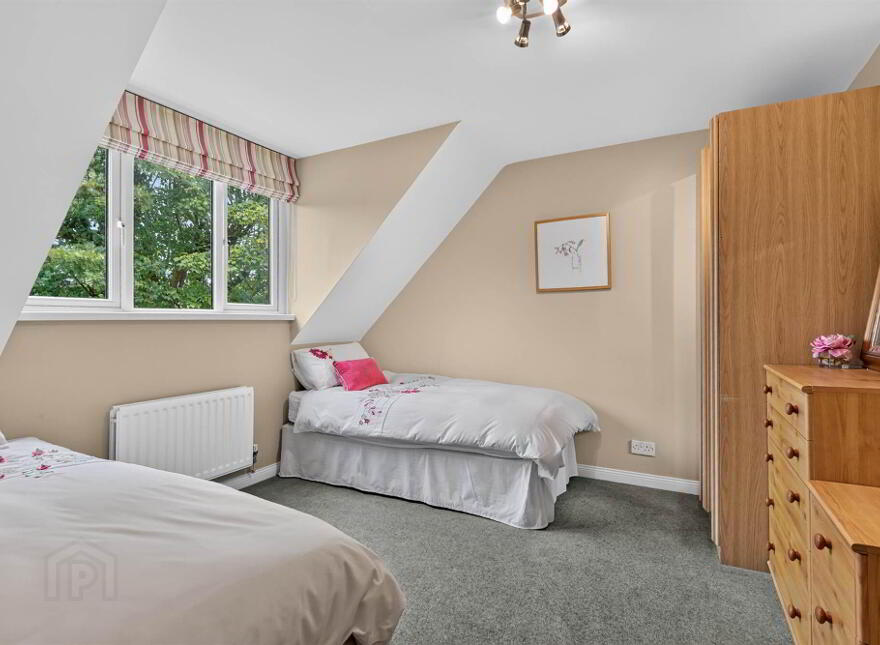 13 Gowan Heights, Dunmurry, Belfast, BT17 9LZ