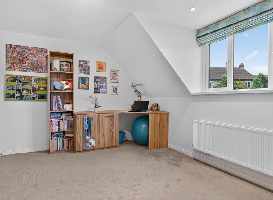13 Gowan Heights, Dunmurry, Belfast, BT17 9LZ