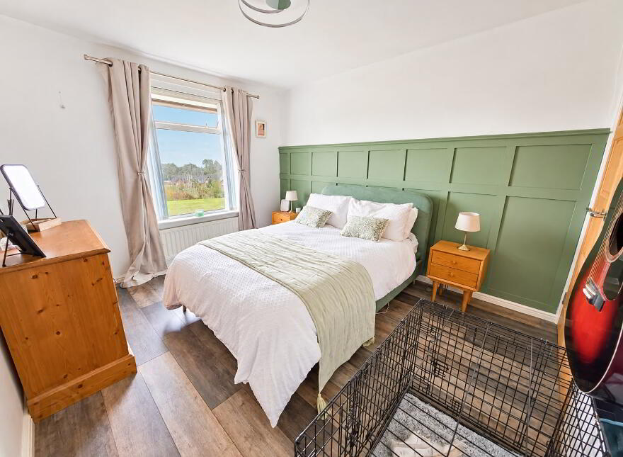 24 Dunluskin Crescent, Carrickfergus, BT38 7SB