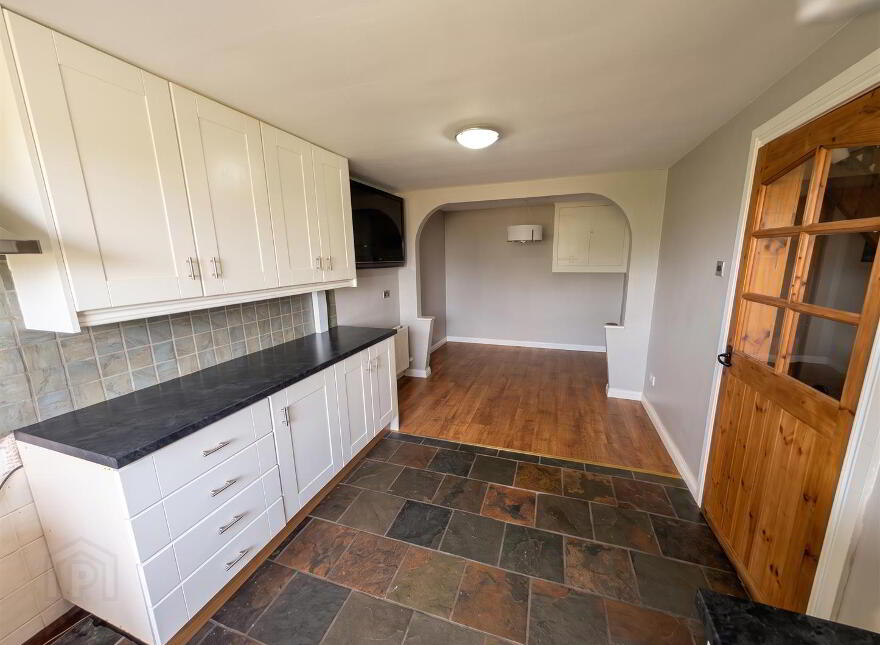 12 Isle Of Shinney Walk, Ballynahinch, BT24 8DF