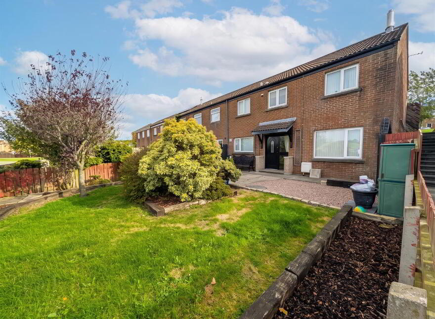 12 Isle Of Shinney Walk, Ballynahinch, BT24 8DF