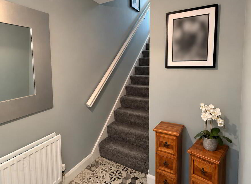 32 Glenwood Park, Dunmurry, Belfast, BT17 9DT