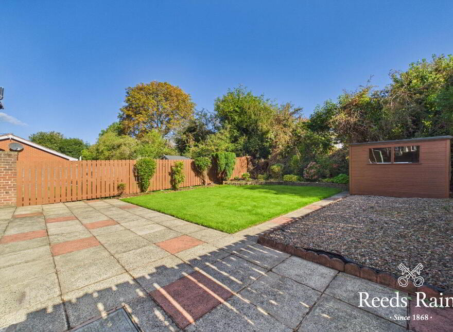 26 Cloghan Park, Belfast, BT5 7HH