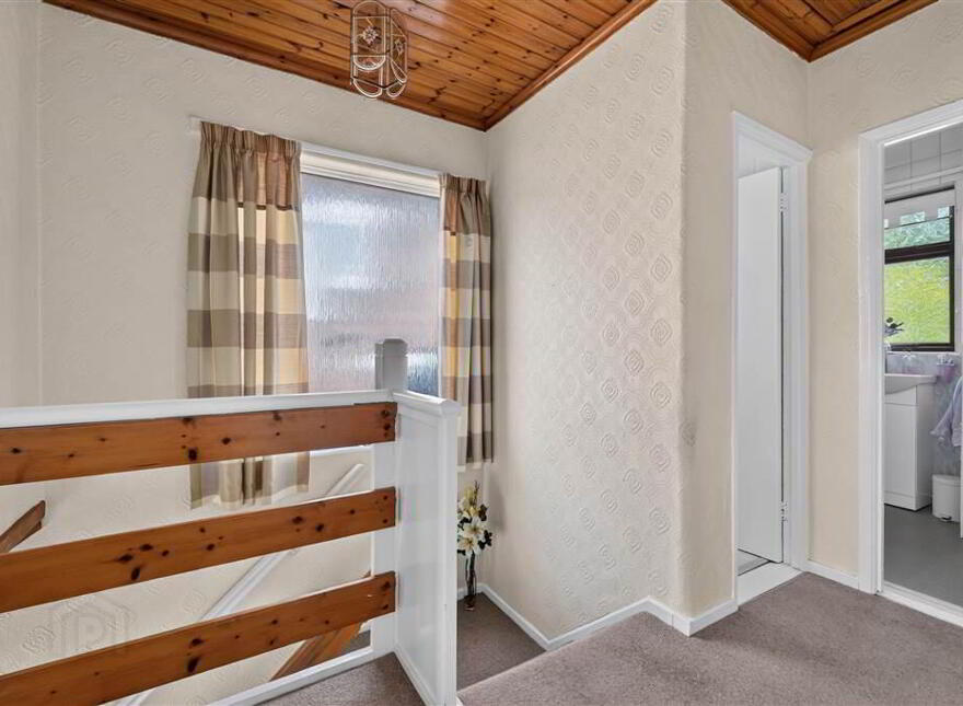 36 Hillside Drive, Stranmillis, Belfast, BT9 5EJ