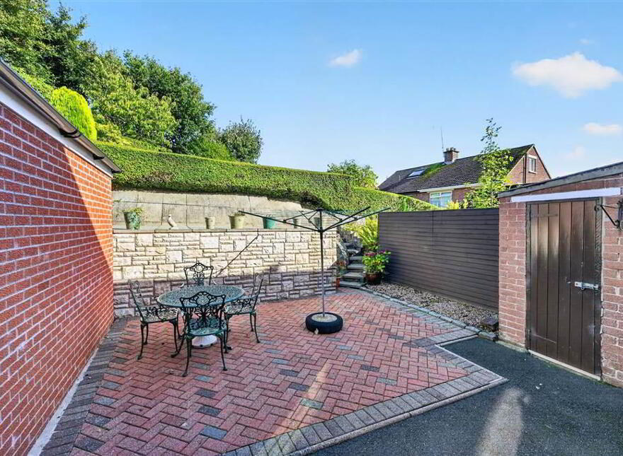 36 Hillside Drive, Stranmillis, Belfast, BT9 5EJ