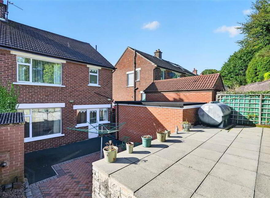 36 Hillside Drive, Stranmillis, Belfast, BT9 5EJ