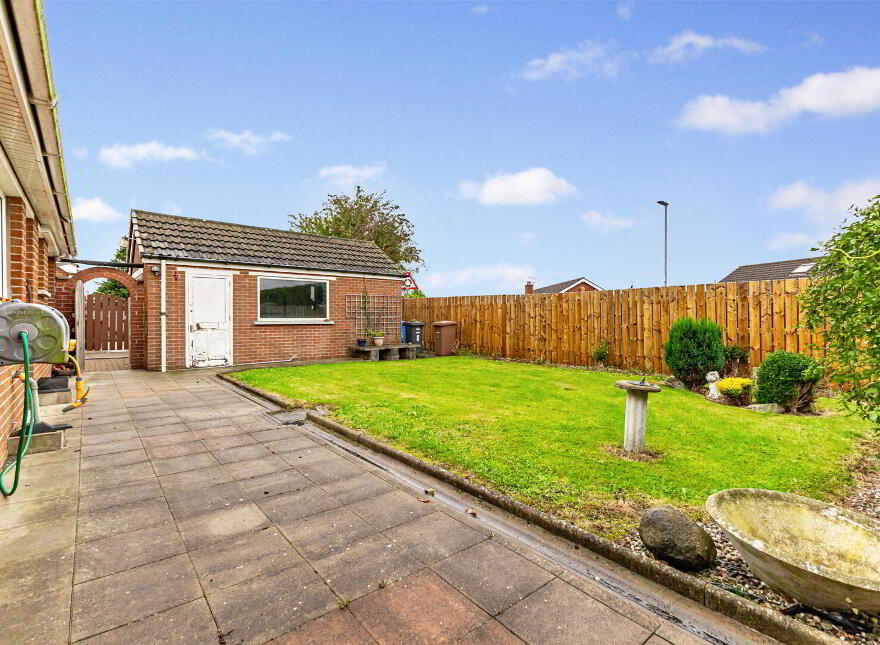 6 Dermott Crescent, Comber, Newtownards, BT23 5LJ