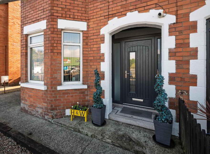 58 Ladas Drive, Belfast, BT6 9FT