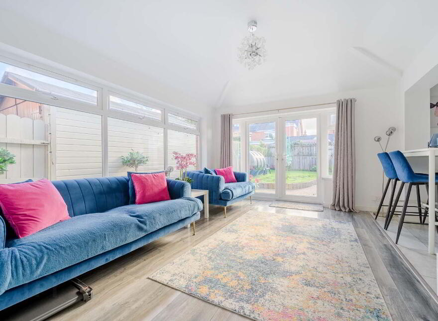 58 Ladas Drive, Belfast, BT6 9FT
