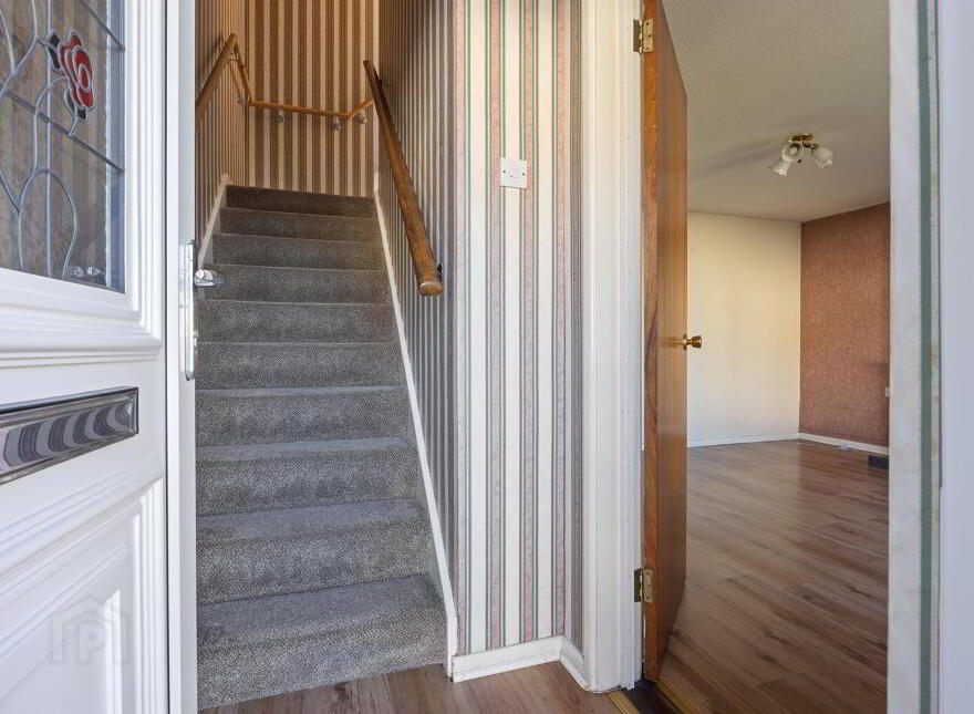 61 De Wind Drive, Comber, Newtownards, BT23 5BN
