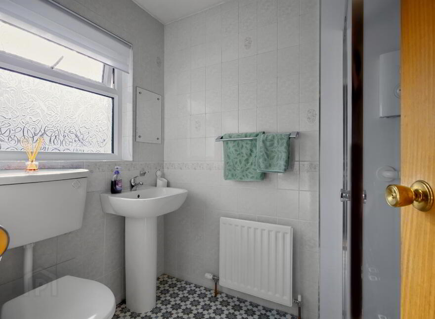 61 De Wind Drive, Comber, Newtownards, BT23 5BN