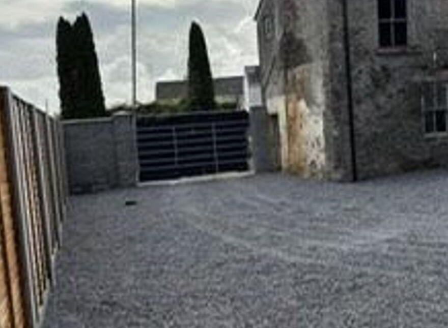 West, End, Banagher, R42E672