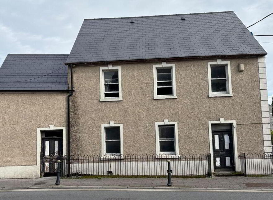 West, End, Banagher, R42E672
