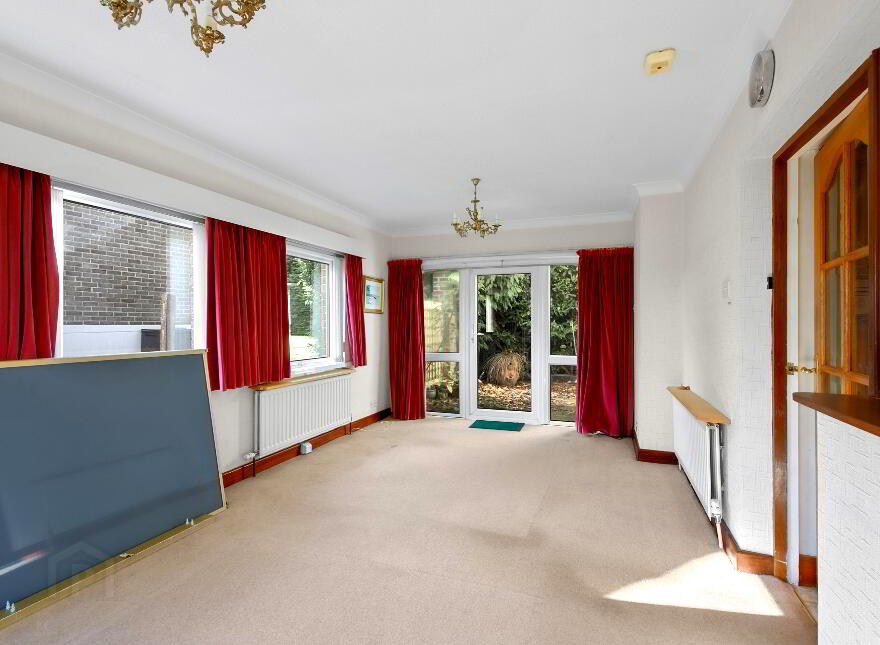 'Shantara', 28 Cadger Road, Carryduff, Belfast, BT8 8AU