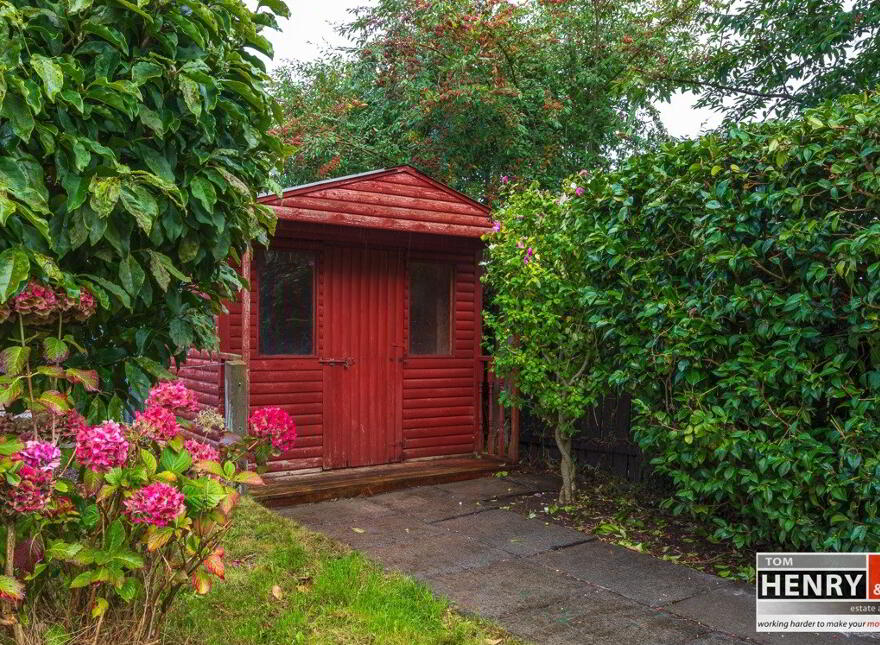 26 Neville Terrace, Moygashel, BT71 7QX