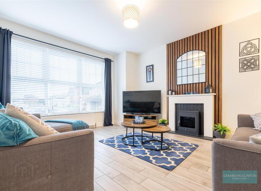 11 Sir Richard Wallace Manor, Lisburn, BT28 3YW