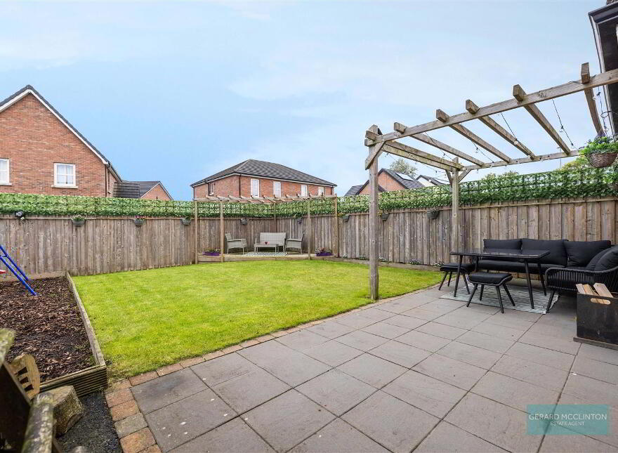 11 Sir Richard Wallace Manor, Lisburn, BT28 3YW