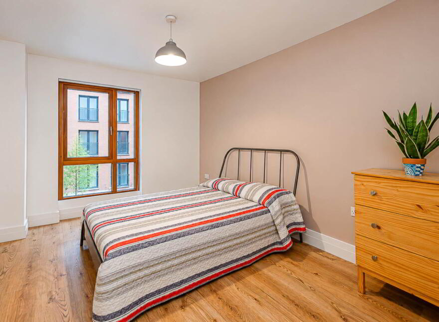 31 James Clow, 11 Princes Dock Street, Belfast, BT1 3DS