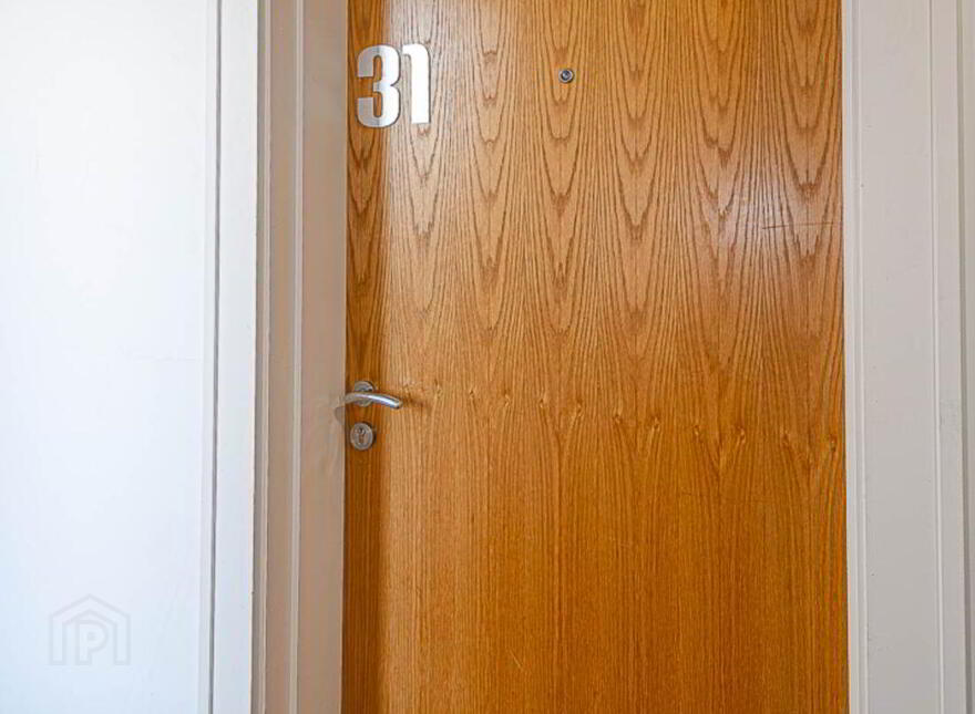 31 James Clow, 11 Princes Dock Street, Belfast, BT1 3DS